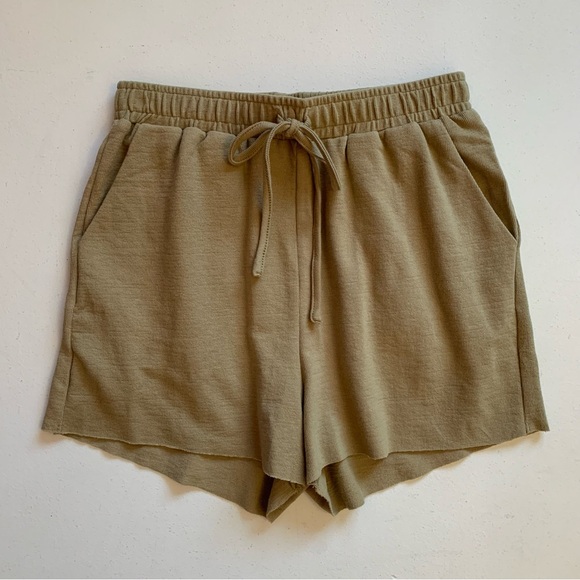 By The River Puff Sleeve Sweatshirt + Shorts Set Size Small NWT Beige Green - Picture 6 of 16